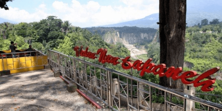 Menjelajahi Keajaiban Alam Destinasi Wisata Ngarai Sianok Sumatera Barat, Panduan Lengkap dan Pesona yang Tak Terlupakan