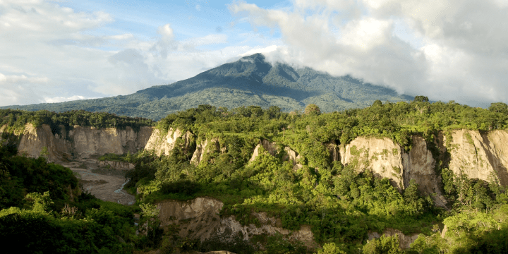 Pesona Desa Koto Gadang, Sentra Kerajinan Perak yang Legendaris