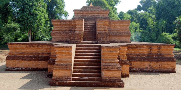 Sejarah dan Asal-Usul Candi Muaro Jambi
