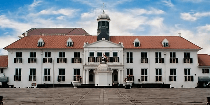 Menjelajahi Destinasi Kota Tua Jakarta: Panduan Lengkap Sejarah, Spot Foto, dan Kuliner
