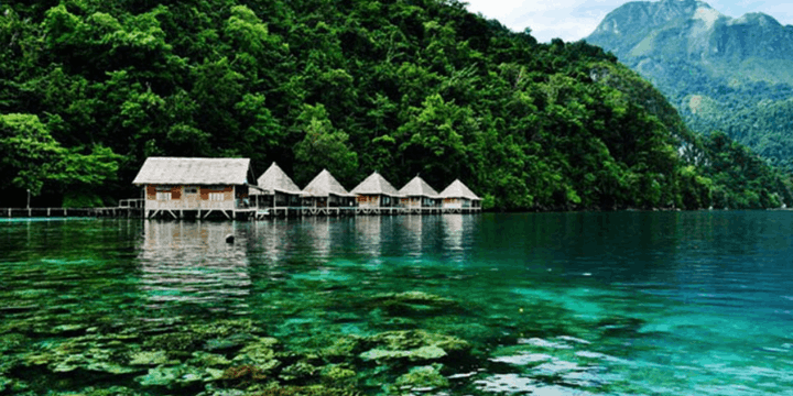 Panduan Lengkap Wisata ke Pantai Ora: Rute, Biaya, dan Aktivitas Seru yang Wajib Dicoba