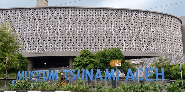 Sumur Doa, Menatap Langit Melalui Lafadz Allah