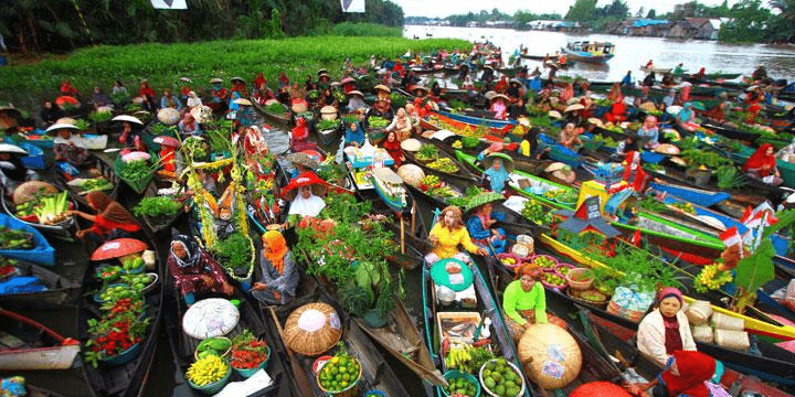 Tips Berkunjung ke Pasar Terapung Lok Baintan
