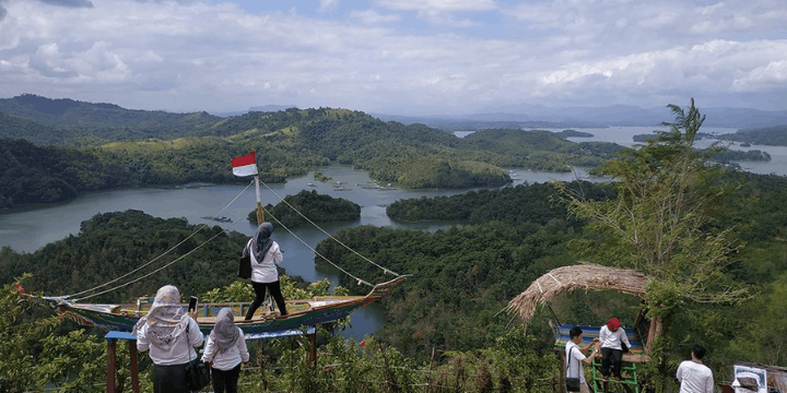 Melestarikan Keasrian Bukit Matang Kaladan