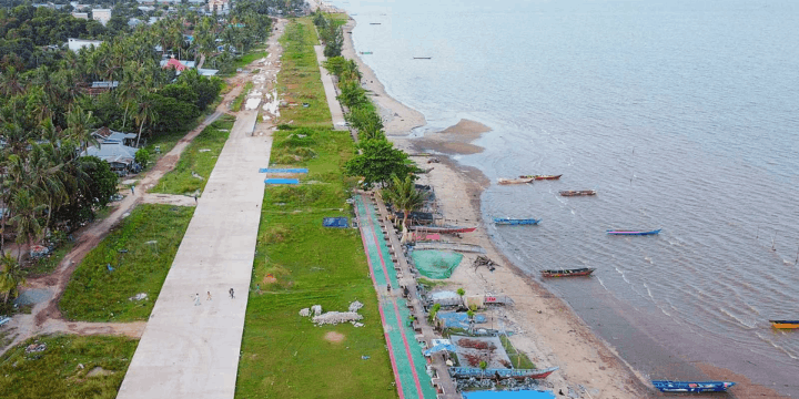 Menjelajahi Pantai Amal, Pesona Pesisir Timur Tarakan yang Menawan