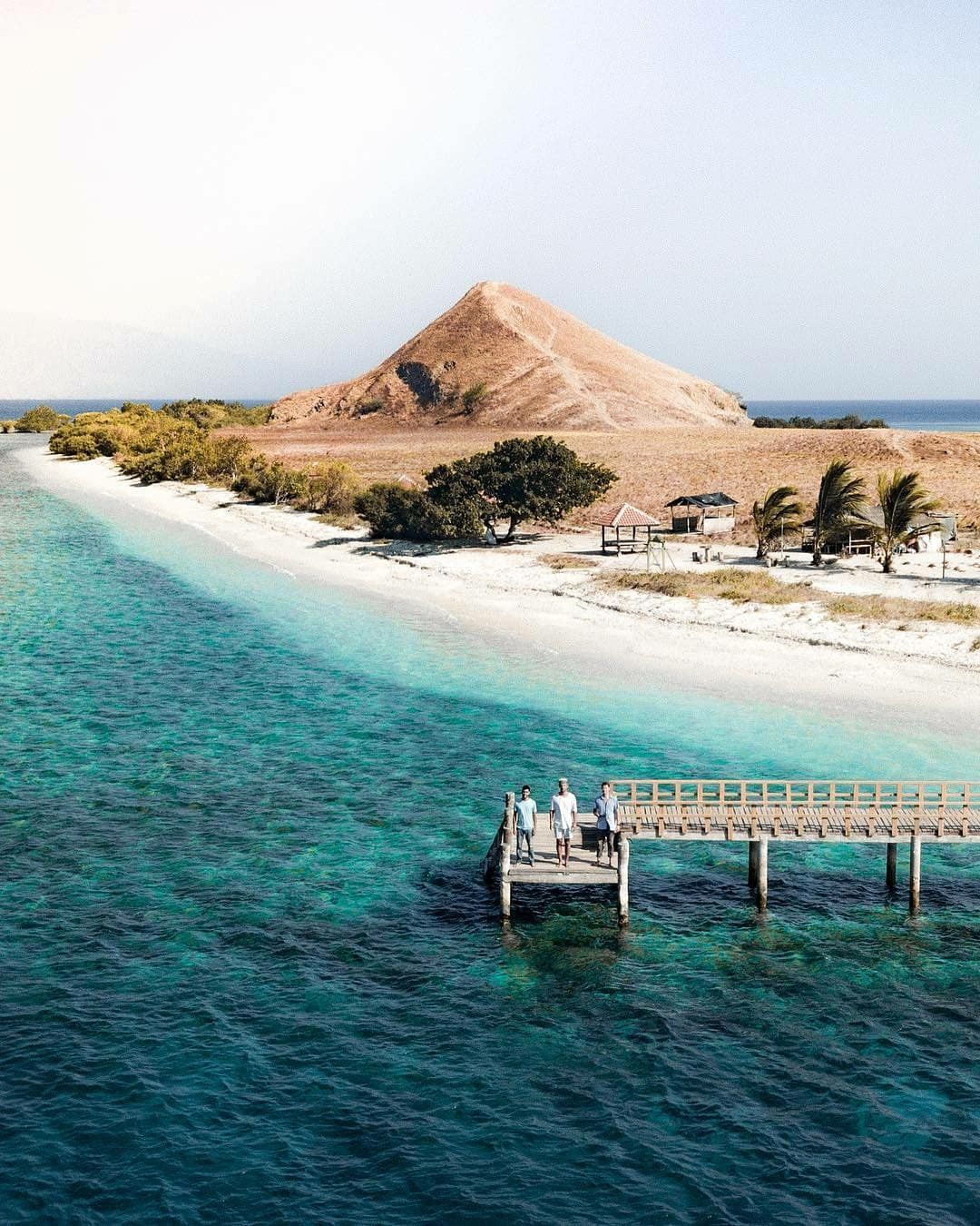 Pulau Tak Berpenghuni