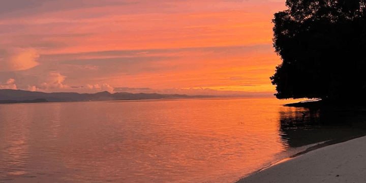 Keajaiban Matahari Terbenam, Momen Introspeksi Diri